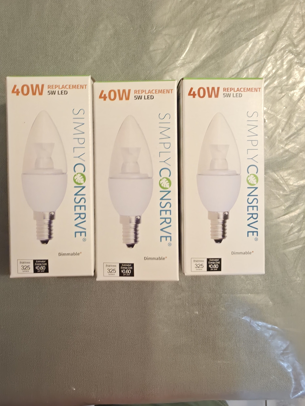 Simply Conserve LED Candelebra Light bulbs white 3 pcs